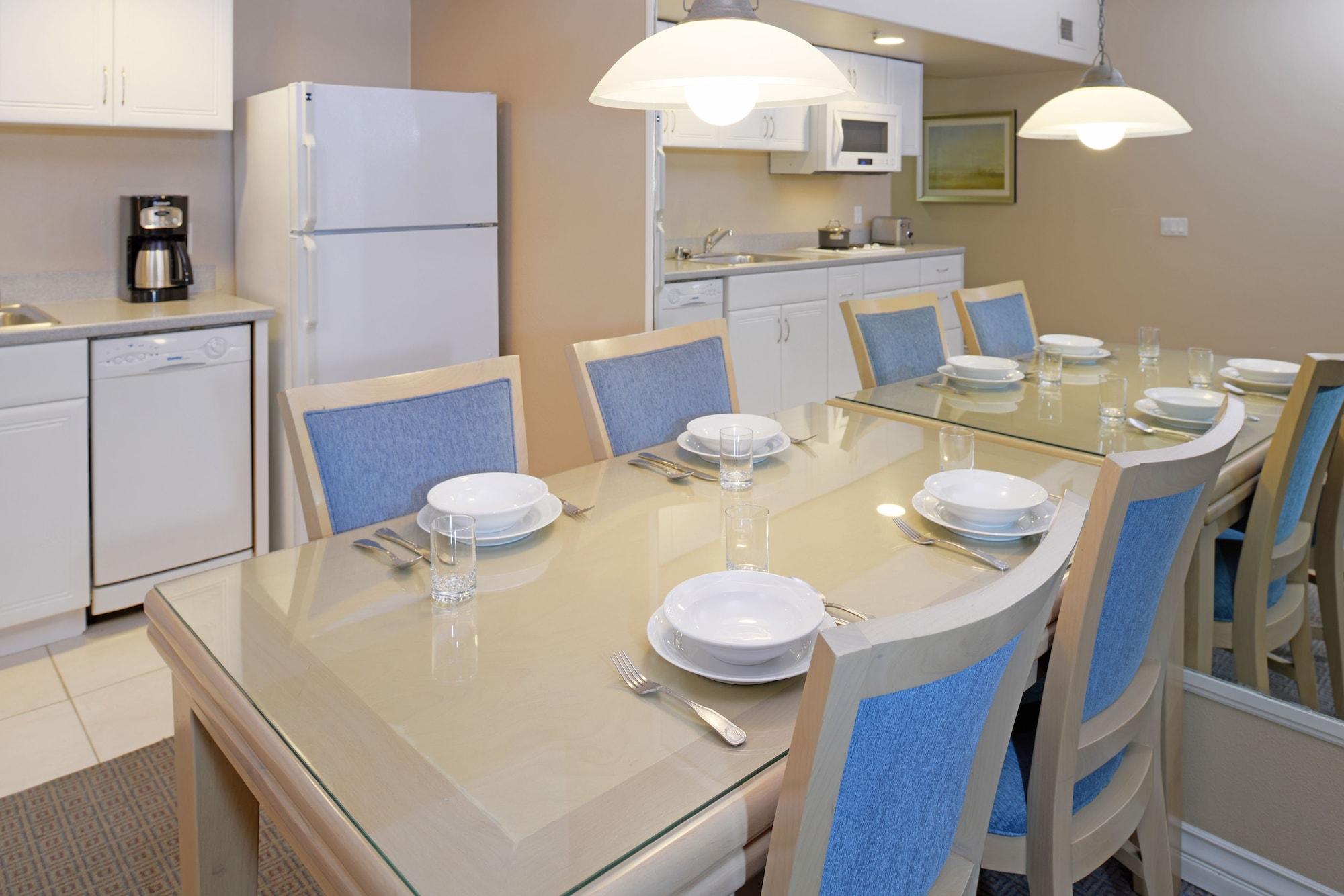 Hilton Vacation Club Riviera & Shores