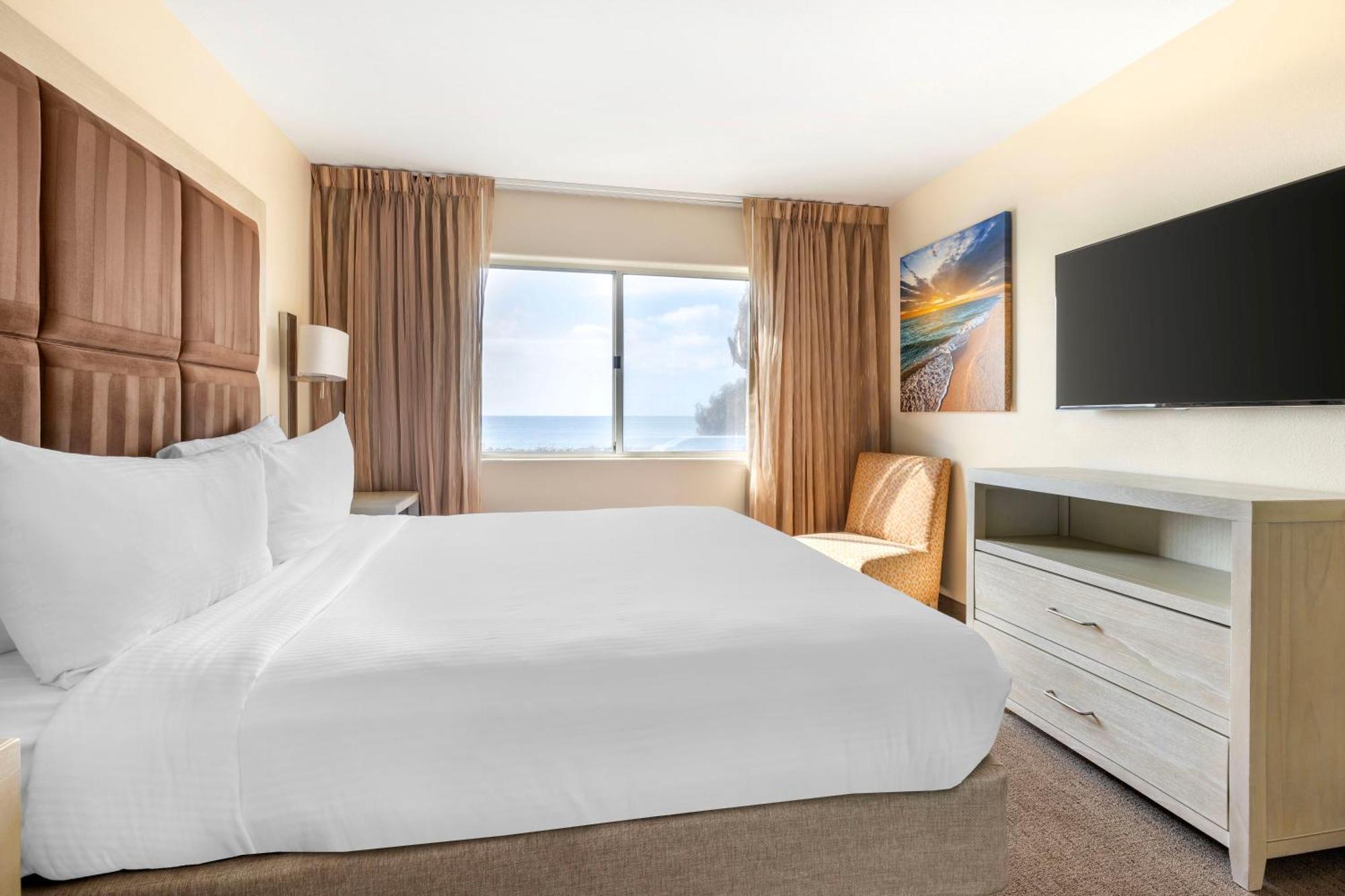 Resort Hilton Vacation Club Riviera & Shores 2*