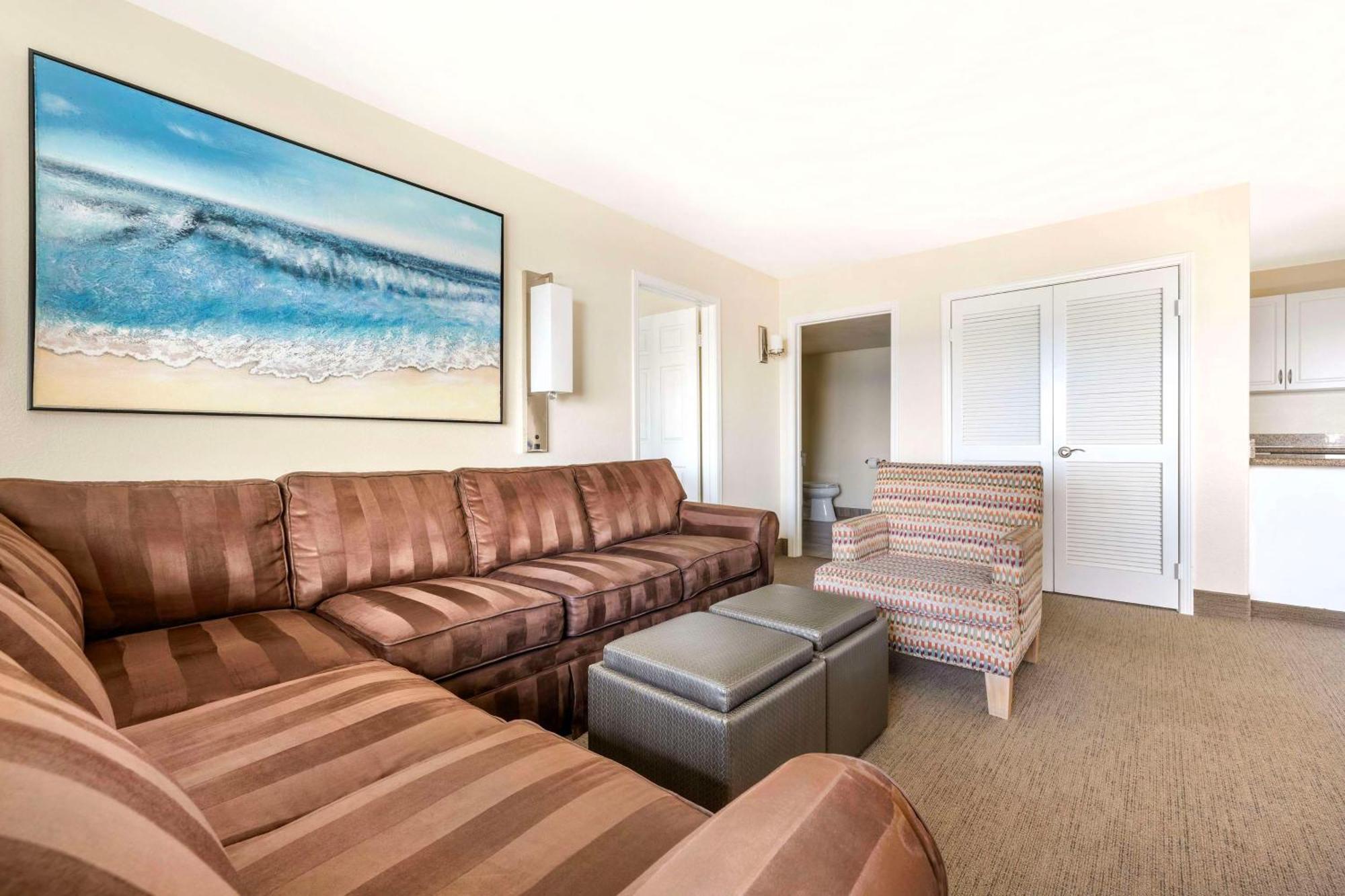 Hilton Vacation Club Riviera & Shores