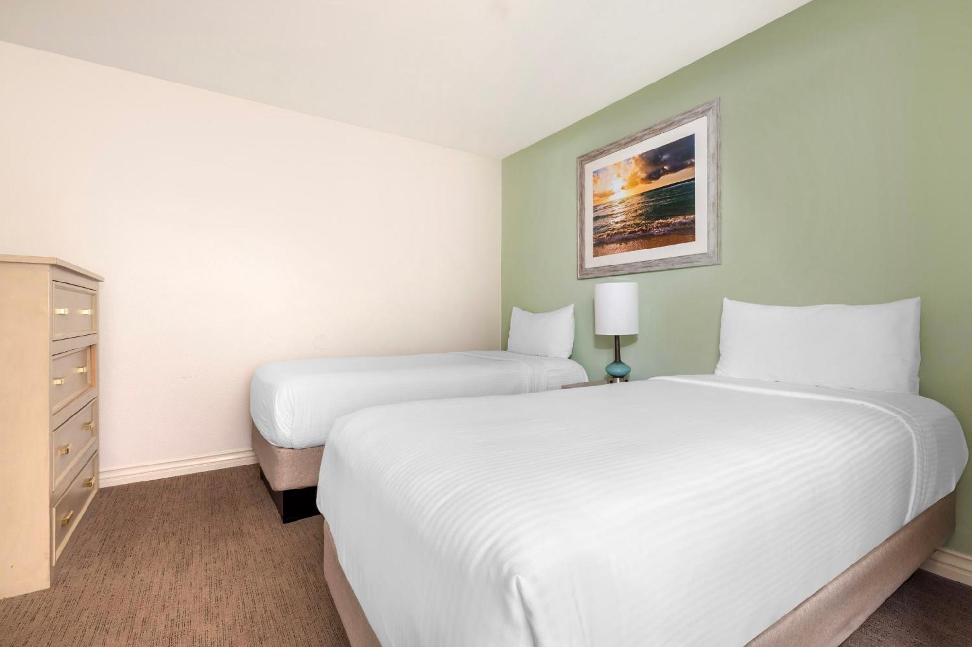 Hilton Vacation Club Riviera & Shores